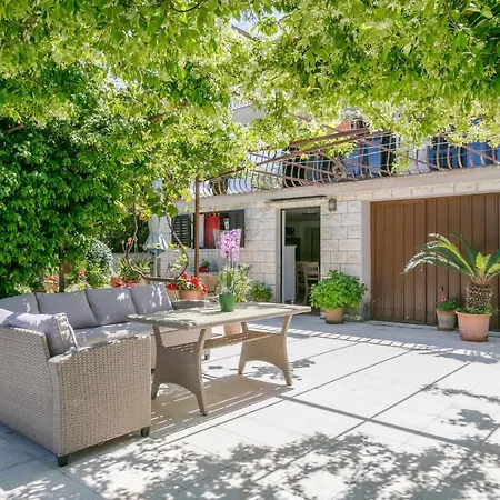 アパート By The Sea Mirca, Brac - 732