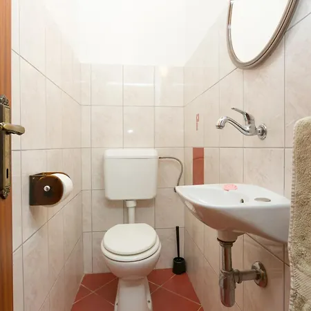 By The Sea Mirca, Brac - 732 *