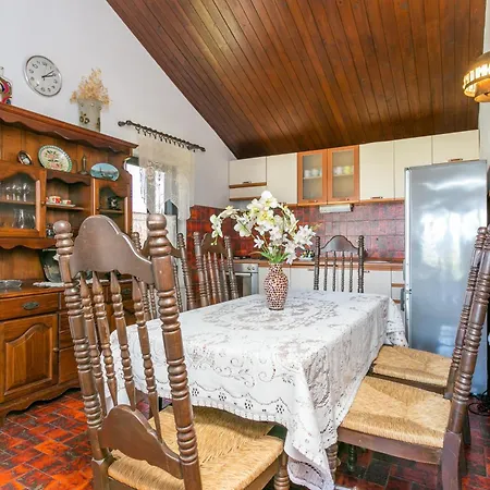 By The Sea Mirca, Brac - 732 *