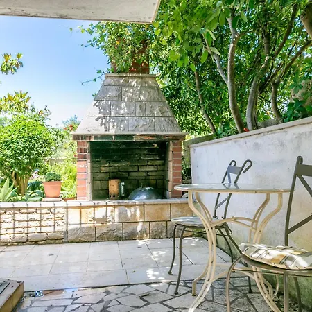 Lägenhet By The Sea Mirca, Brac - 732