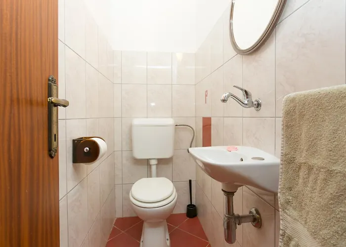 By The Sea Mirca, Brac - 732 *