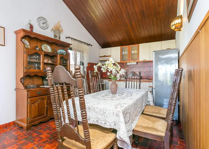 By The Sea Mirca, Brac - 732 *