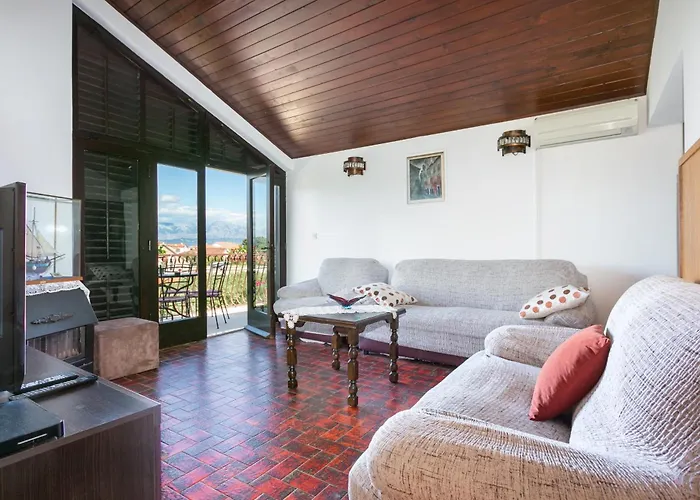 By The Sea Mirca, Brac - 732 *